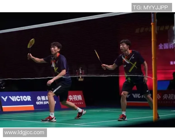 广州网球队与成都网球队赛后复盘团队协作的成功与不足分析