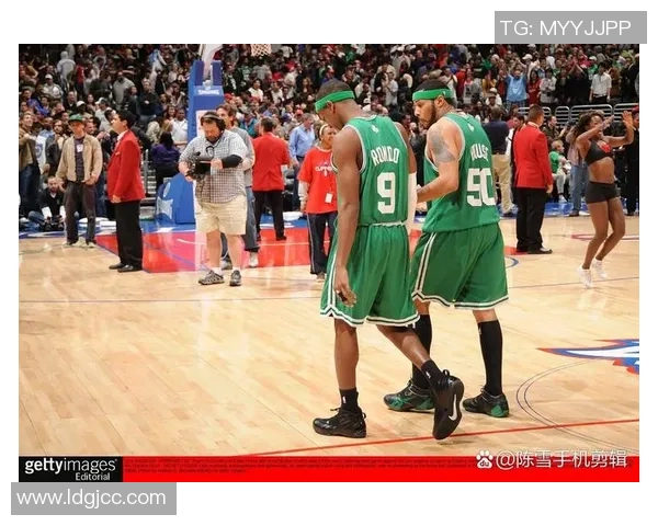 快船与凯尔特人精彩对决回放分析及赛后精彩瞬间回顾